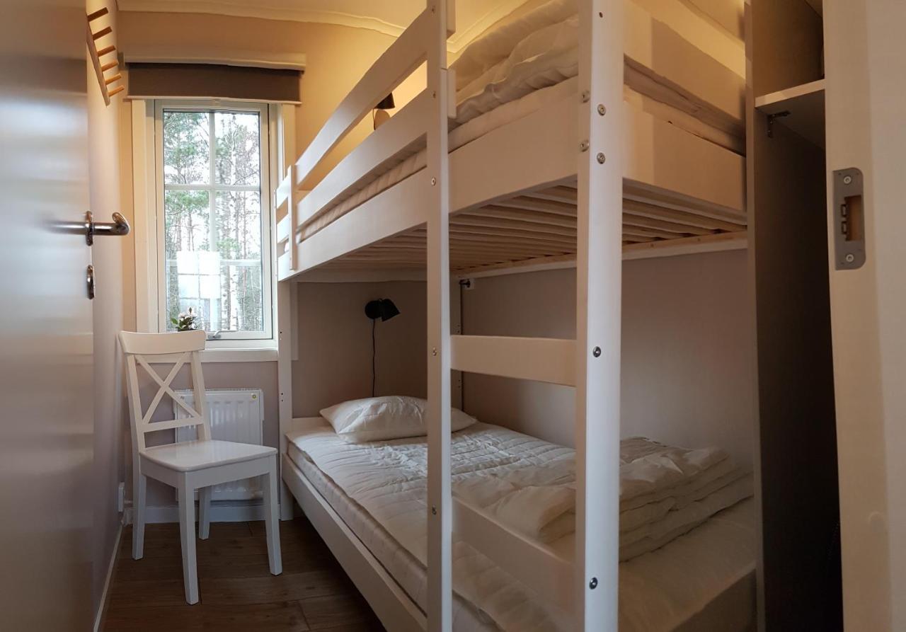 Nybyggd Stuga Intill Skogsbrynet - New Built Cottage Next To The Cowberry Forest Mora Extérieur photo